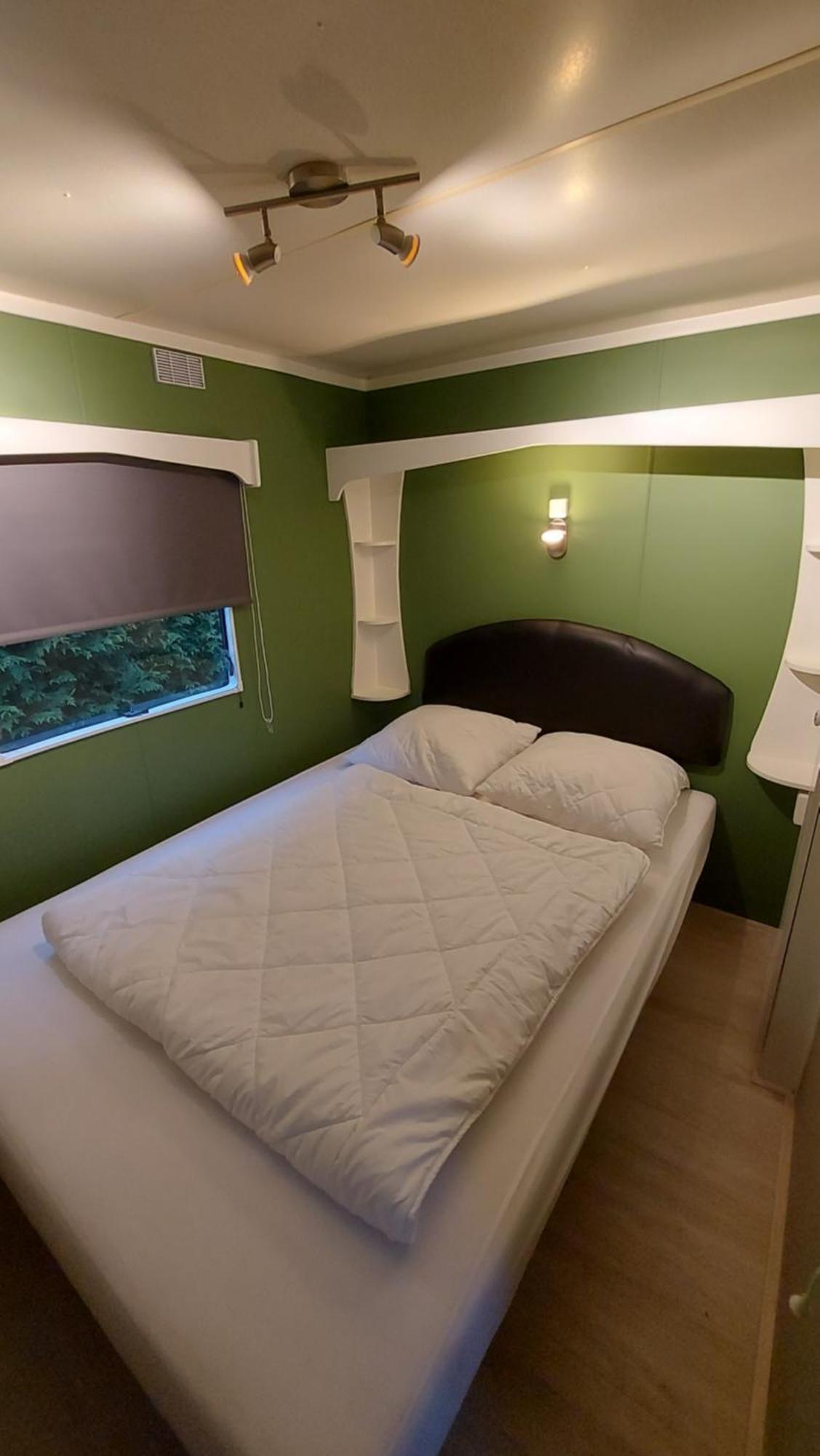 Familychalet De Schaapskooi, 6-Persons, Big Private Garden, Dogs Aloud Westergeest Luaran gambar